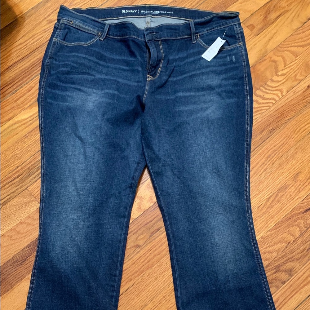 Old Navy micro flare petite size 18. NWT